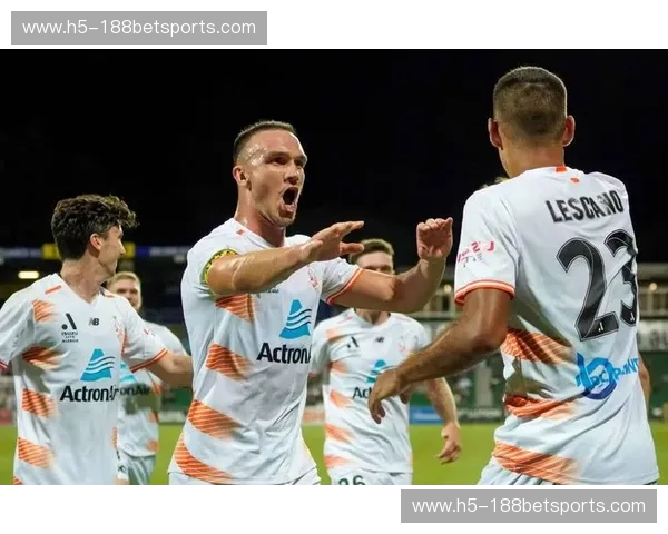 狂野西城：西悉尼vs全联盟，那场永不熄灭的红黑战火